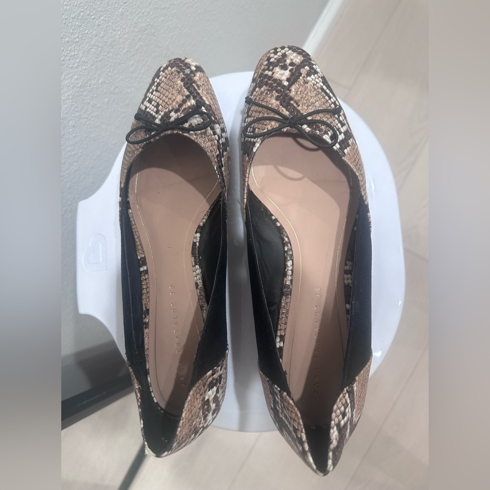 Zara Snakeskin Patterned Ballet Flats